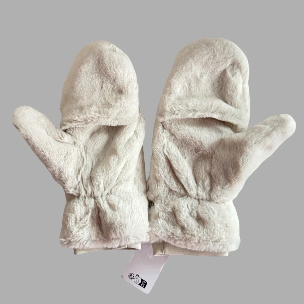 New Lululemon Plush Bone Fleece Mittens L / XL New Fur Cream Winter White Fuzzy